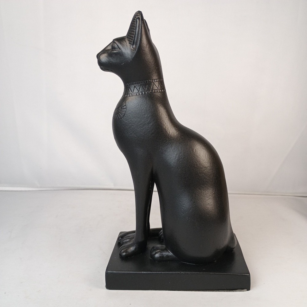 Vintage Egyptian Goddess Bastet Black Cat Epoxy/Resin Statue 8" Tall RAC - Picture 6 of 8